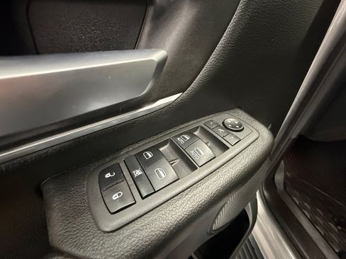 Used 2022 RAM 1500 Big Horn AWD/4WD image 24