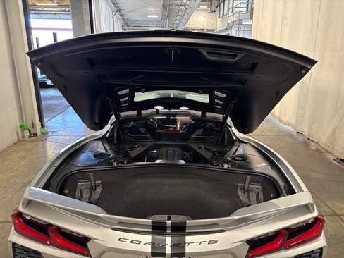 Used 2020 Chevrolet Corvette Stingray Premium Cpe w/ 3LT Preferred Equipment Group RWD image 4