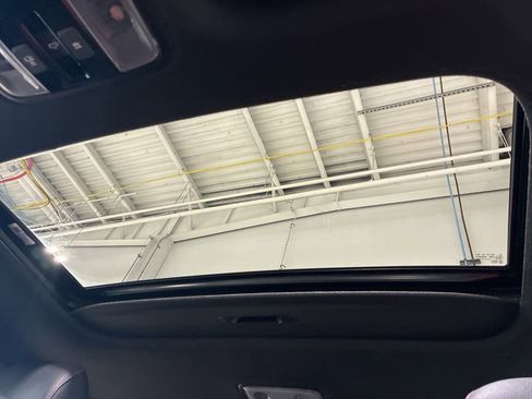 Certified 2023 Kia Forte GT w/ GT2 Package image 31