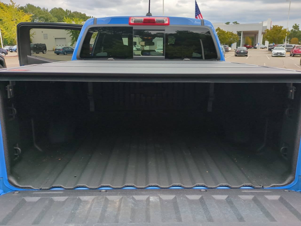 Used 2025 Chevrolet Colorado Trail Boss AWD/4WD image 13