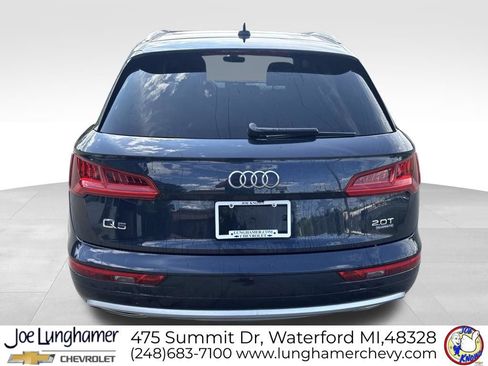 Used 2018 Audi Q5 2.0T Premium Plus w/ Premium Plus Package AWD/4WD image 4