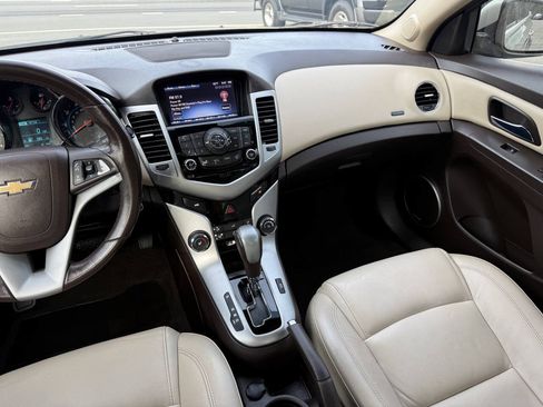 Used 2015 Chevrolet Cruze LT w/ Sun, Sound and Sport Package FWD image 19