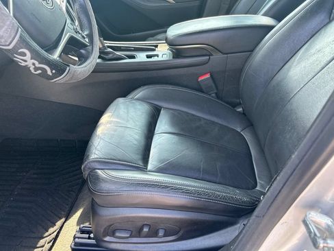 Used 2016 Buick LaCrosse Leather w/ Experience Buick Package FWD image 5