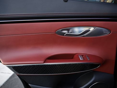 Used 2026 Genesis GV70 3.5T Sport Prestige image 24