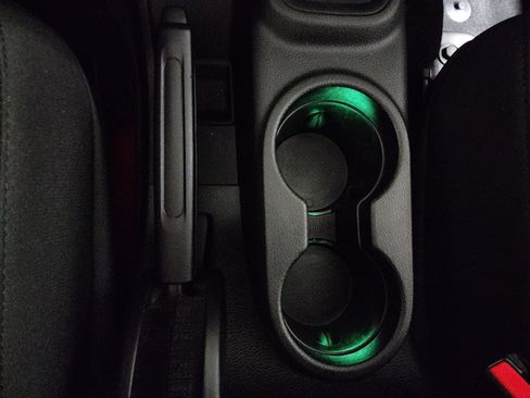 Used 2017 Jeep Wrangler Unlimited Sport w/ Connectivity Group image 33