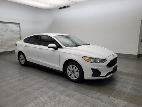 Used 2020 Ford Fusion S FWD image 11