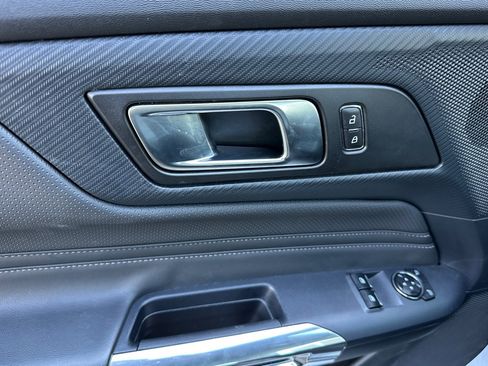 Used 2024 Ford Mustang Premium image 11