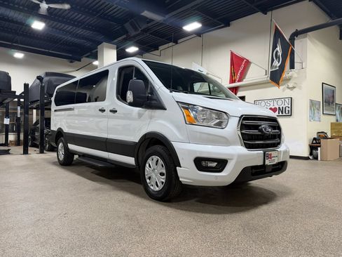 Used 2020 Ford Transit 350 XLT RWD image 3