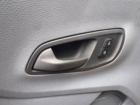 Used 2019 Ford Transit 250 130 Low Roof image 13