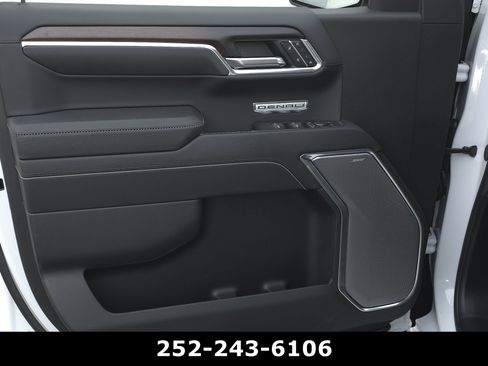 Used 2026 GMC Sierra 1500 Denali w/ Denali Reserve Package AWD/4WD image 30