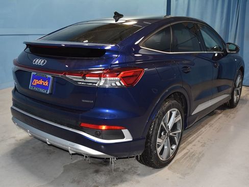 Used 2024 Audi Q4 e-tron Premium image 27