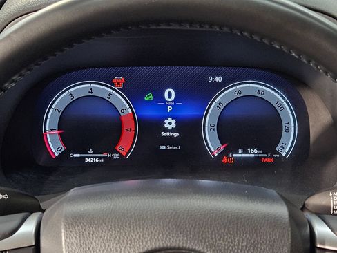 Used 2025 Toyota Highlander XSE AWD/4WD image 15