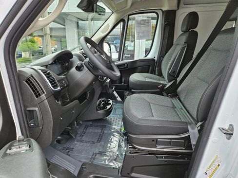 Used 2025 RAM ProMaster 2500 w/ Quick Order Package 22H SLT+ image 16