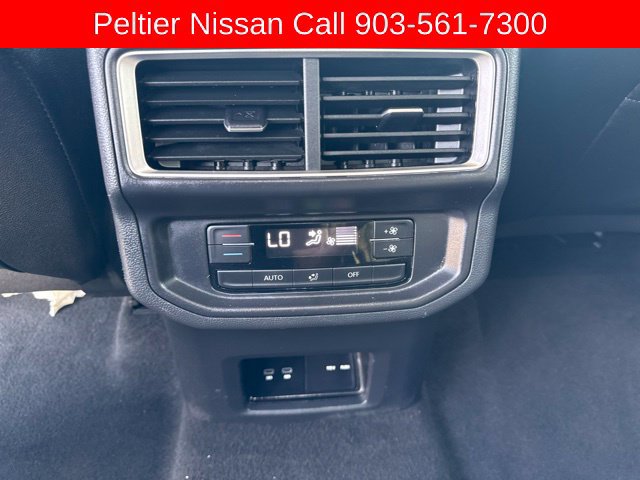 Used 2025 Volkswagen Atlas SE AWD/4WD image 20