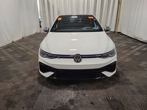 Used 2024 Volkswagen Golf R image 3