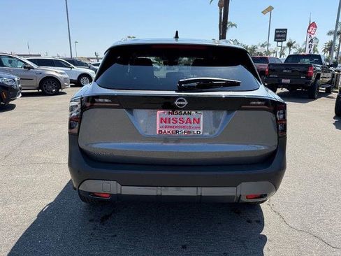 New 2026 Nissan Kicks SV w/ SV Premium Package FWD image 5