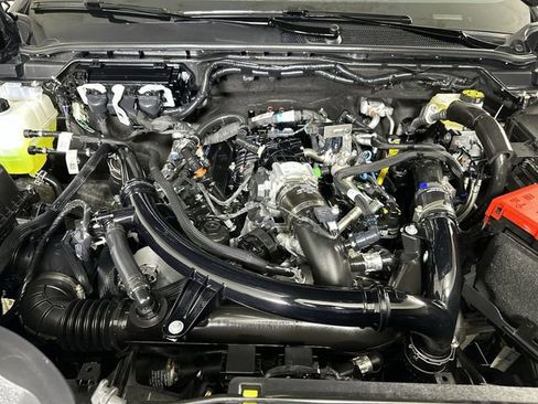 Used 2025 Ford Ranger XLT w/ FX4 Off-Road Package AWD/4WD image 31