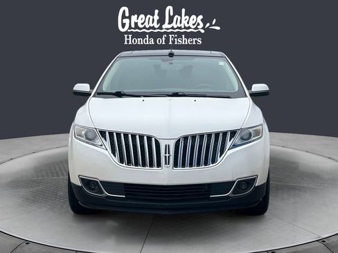 Used 2011 Lincoln MKX AWD w/ Sight & Sound Pkg image 8