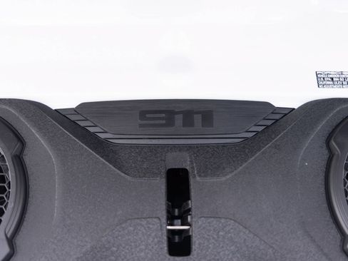 Certified 2025 Porsche 911 Carrera GTS RWD image 28
