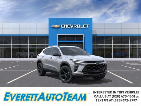 New 2026 Chevrolet Trax ACTIV w/ Driver Confidence Package FWD image 1