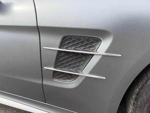 Used 2019 Mercedes-Benz SL 550 image 55