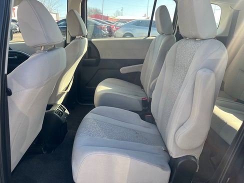 Used 2012 MAZDA MAZDA5 Touring image 18
