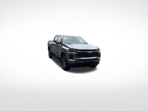 Used 2025 Chevrolet Colorado LT AWD/4WD image 5
