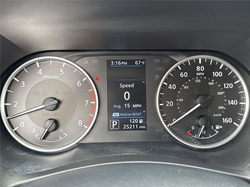 Used 2025 Nissan Sentra S FWD image 12
