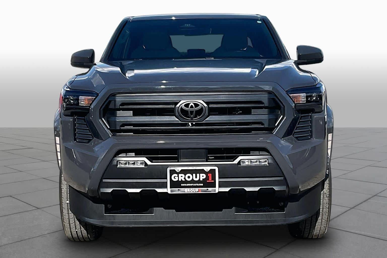 Used 2026 Toyota Tacoma SR5 RWD image 4