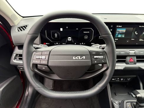 Certified 2025 Kia K4 EX image 12