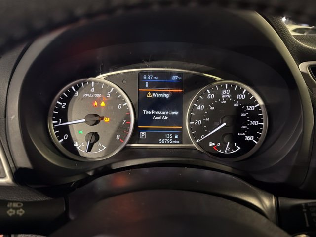 Used 2019 Nissan Sentra SV FWD image 12