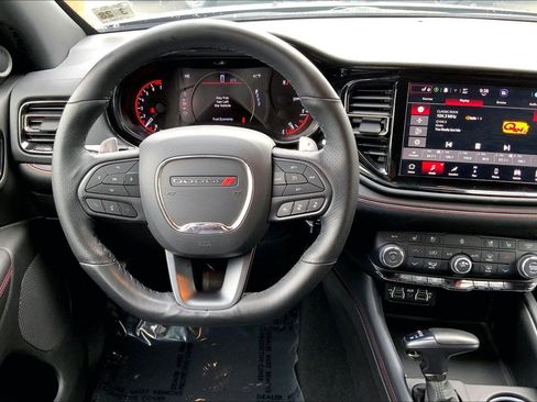 Used 2023 Dodge Durango GT image 5