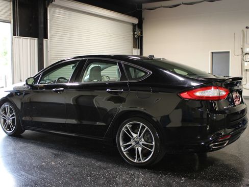 Used 2016 Ford Fusion Titanium AWD/4WD image 5
