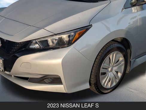 Used 2023 Nissan Leaf S image 10
