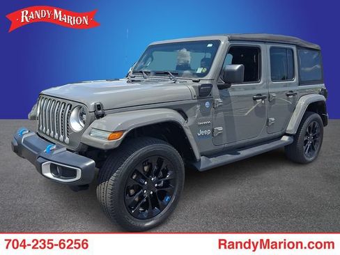 Used 2023 Jeep Wrangler Unlimited Sahara AWD/4WD image 1