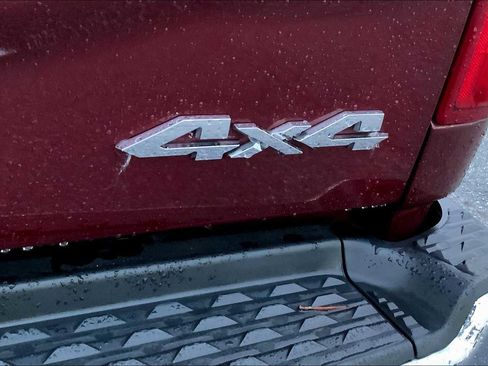 Used 2022 RAM 2500 Laramie w/ Protection Group image 9