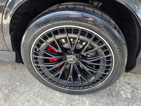 Used 2025 Mercedes-Benz GLC 63 AMG S image 17