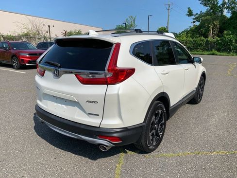 Used 2017 Honda CR-V Touring image 3