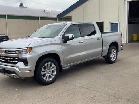 Used 2022 Chevrolet Silverado 1500 LTZ w/ Max Trailering Package RWD image 4