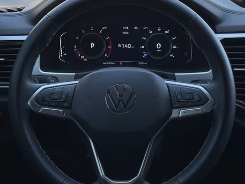 Used 2023 Volkswagen Atlas Cross Sport SE image 14