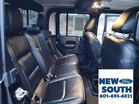 Used 2020 Jeep Gladiator Sport w/ Quick Order Package 24S image 24