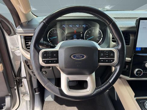 Certified 2024 Ford Expedition Max XLT RWD image 11