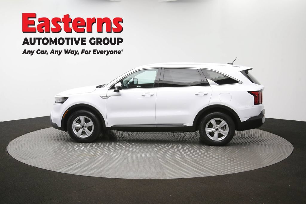 Used 2023 Kia Sorento LX FWD image 58