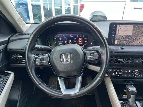 Used 2023 Honda Accord Touring image 22