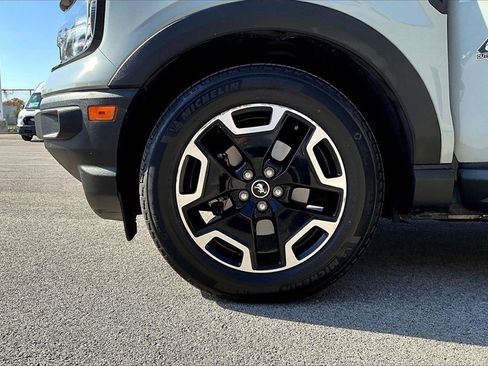 Used 2021 Ford Bronco Sport Outer Banks image 9