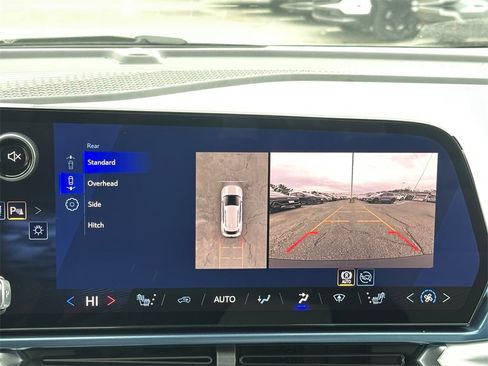 New 2026 Chevrolet Equinox EV LT image 17