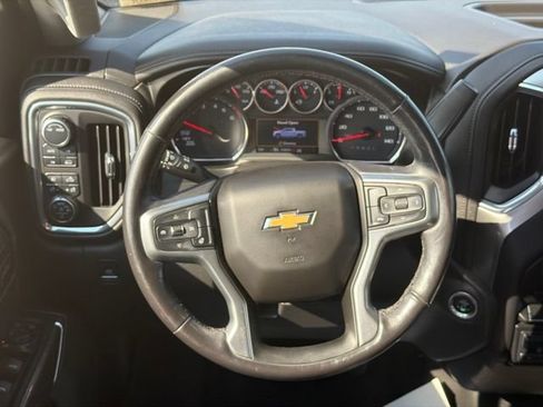 Used 2020 Chevrolet Silverado 1500 LTZ AWD/4WD image 25