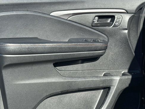 Certified 2023 Honda Passport TrailSport image 19