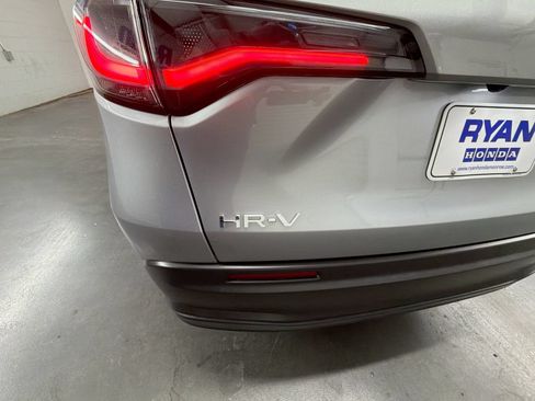 Used 2024 Honda HR-V LX image 29