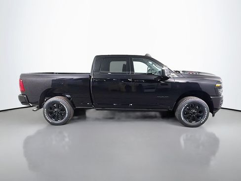 New 2026 RAM 2500 Laramie AWD/4WD image 8